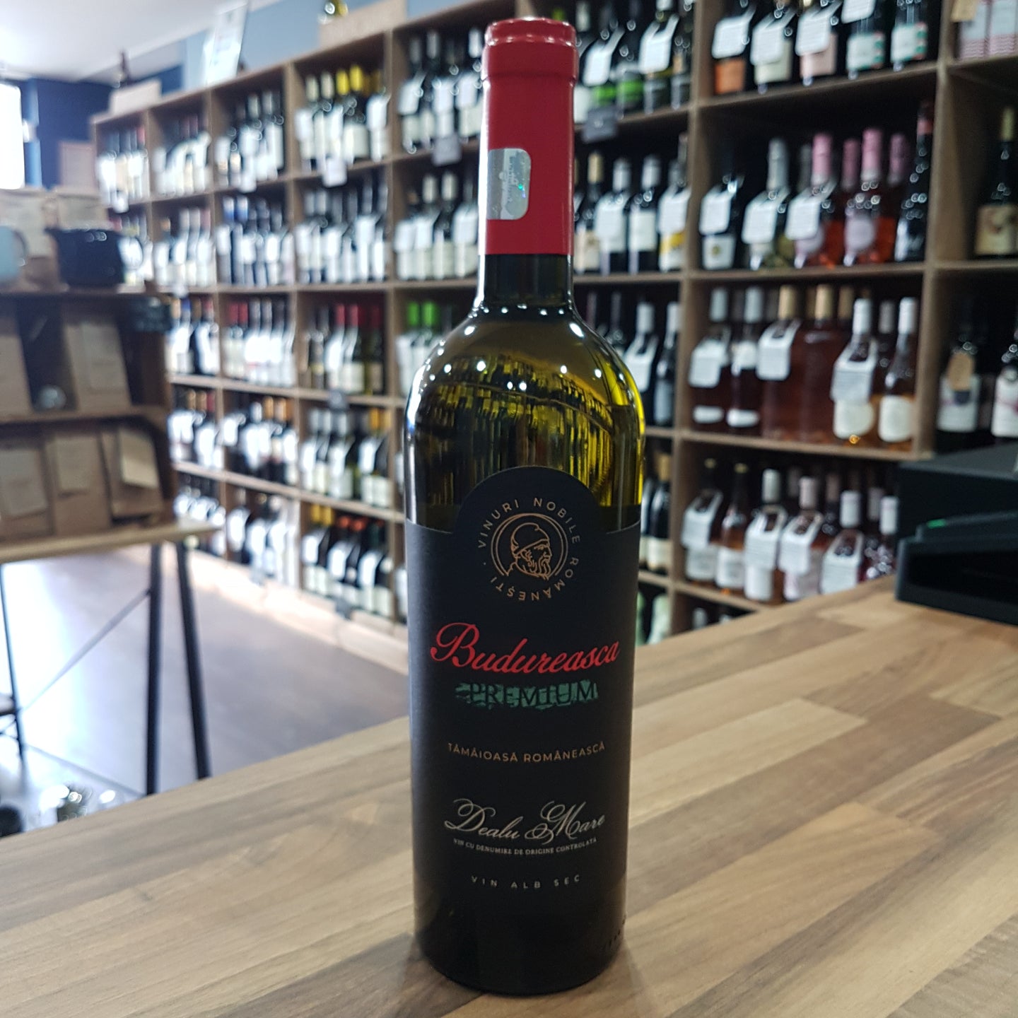 Budureasca Premium Tamaioasa Romaneasca 2019 Romanian White Wine
